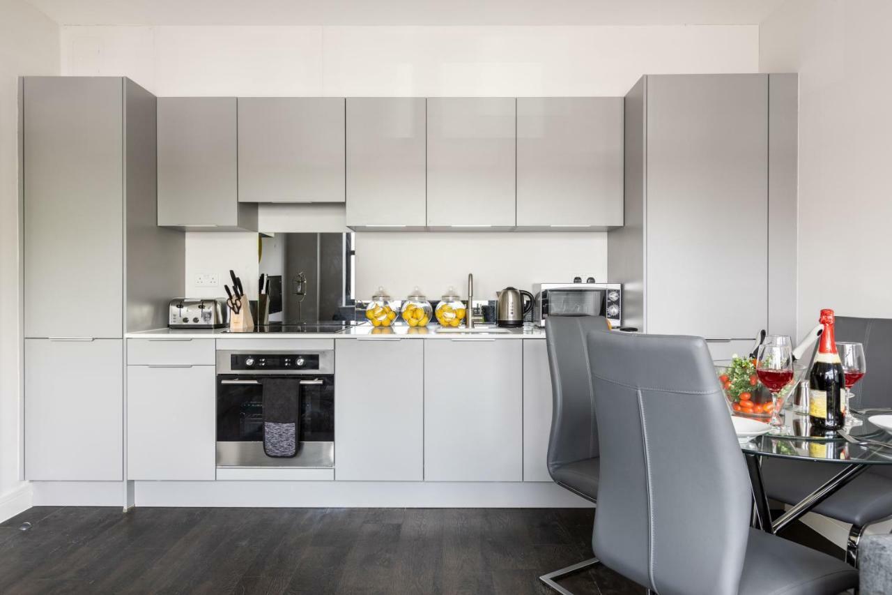 Homely - Watford Premier Apartments Εξωτερικό φωτογραφία